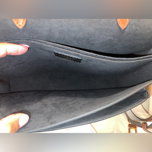 Louis Vuitton-Vaugirard-Retired Design- Brand New- Authentic - Picture 12 of 15